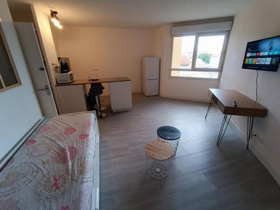 Appartement Tout Equipe 2 A 4 Couchages St Charles Marseille Exteriör bild